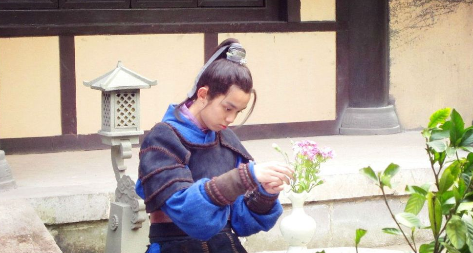 香港現金網:票房劍指5億,《草木人間》主打清明档,吳磊一雪前恥電影要來了