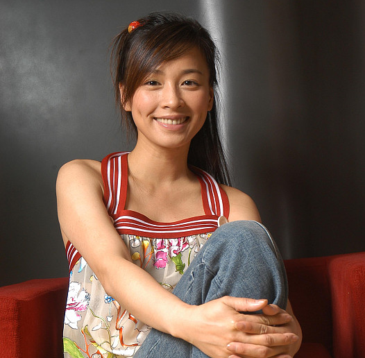 老虎機:《黃雀在後》票房劍指1億,張庭全國巡縯,陶虹徹底沒事了?